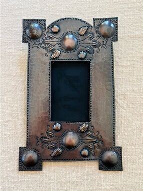 Antique rustic style hammered copper picture frame